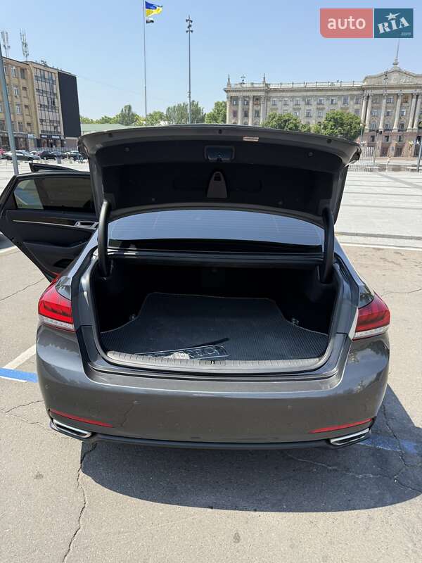 Седан Genesis G80 2016 в Миколаєві