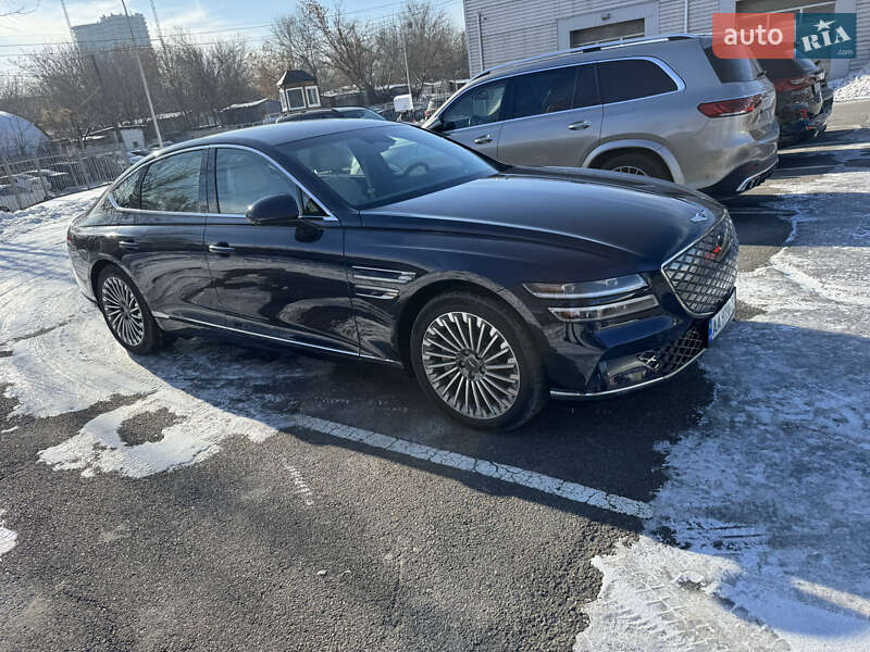 Седан Genesis G80 2022 в Киеве
