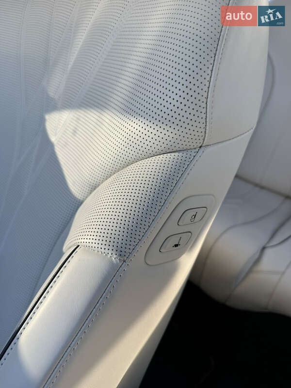 Седан Genesis G80 2022 в Киеве