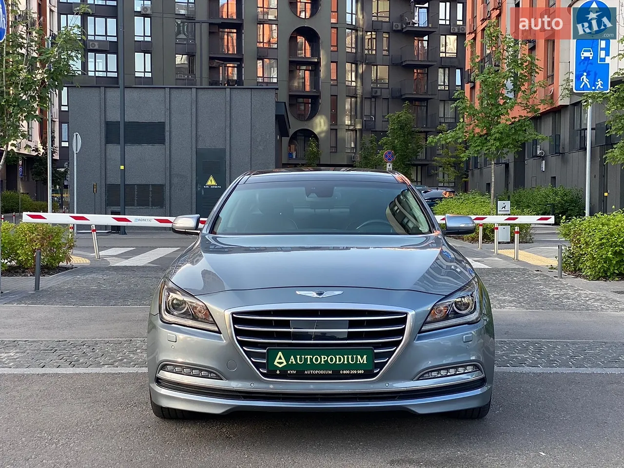 2016 Genesis G80 - мініатюра 37