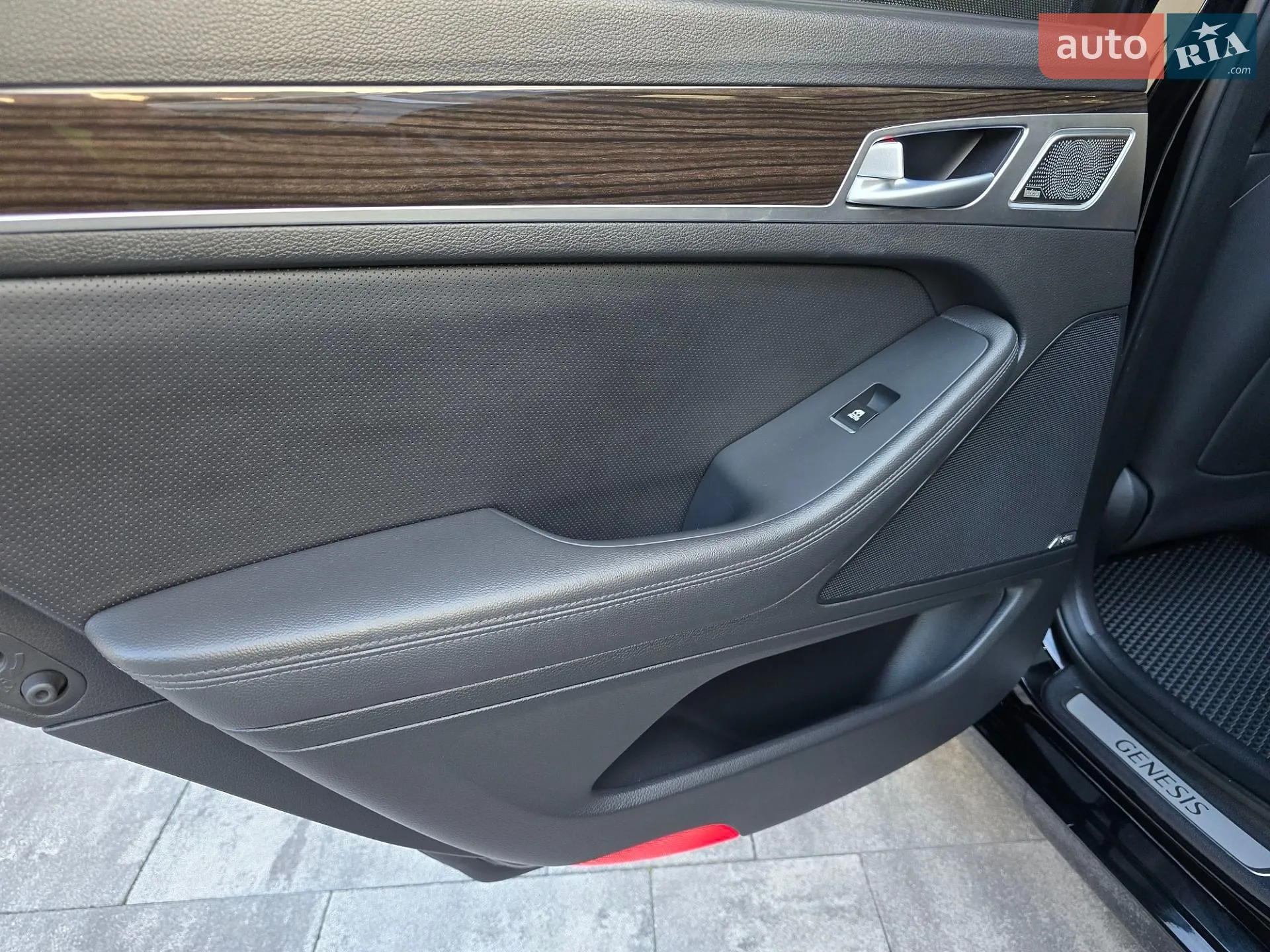 2017 Genesis G80 - мініатюра 32