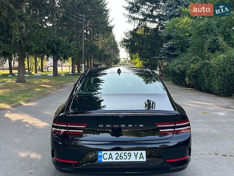 Седан Genesis G80 2024 в Умані