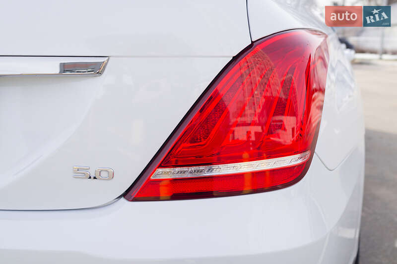 Седан Genesis G90 2018 в Киеве