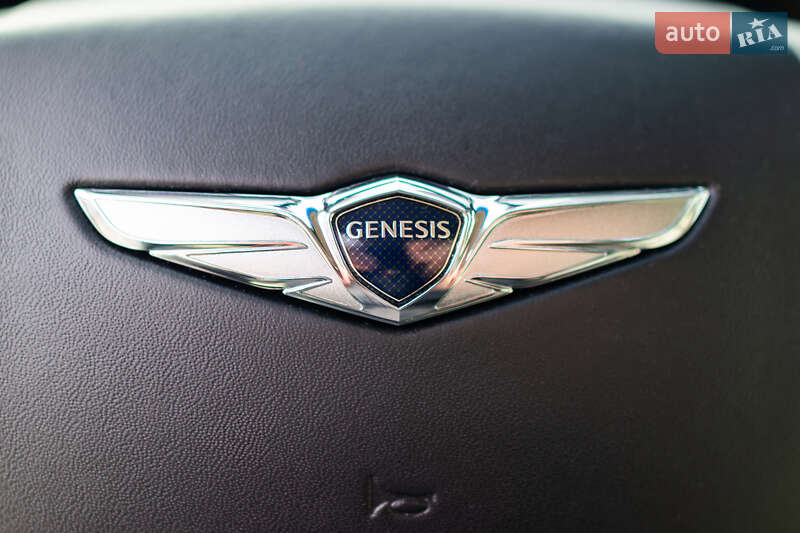 Седан Genesis G90 2018 в Киеве