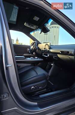 Внедорожник / Кроссовер Genesis GV60 2023 в 