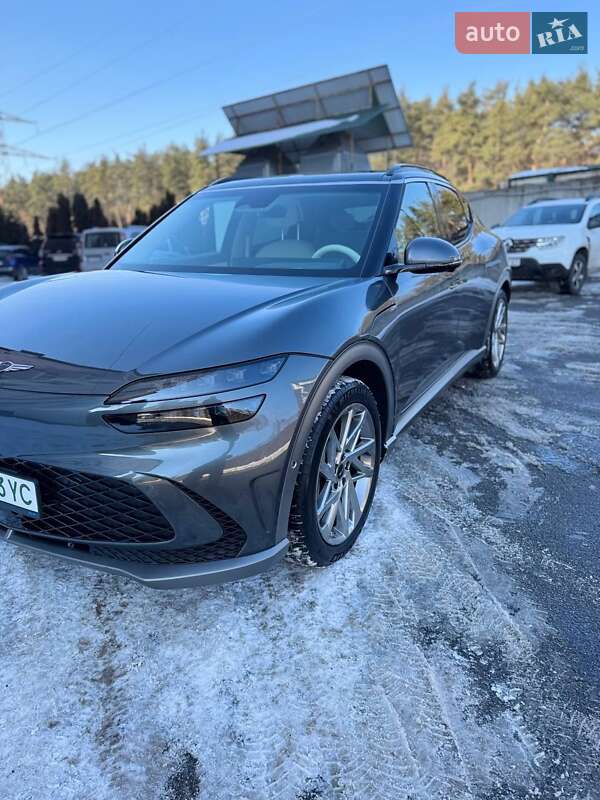 Внедорожник / Кроссовер Genesis GV60 2022 в Киеве