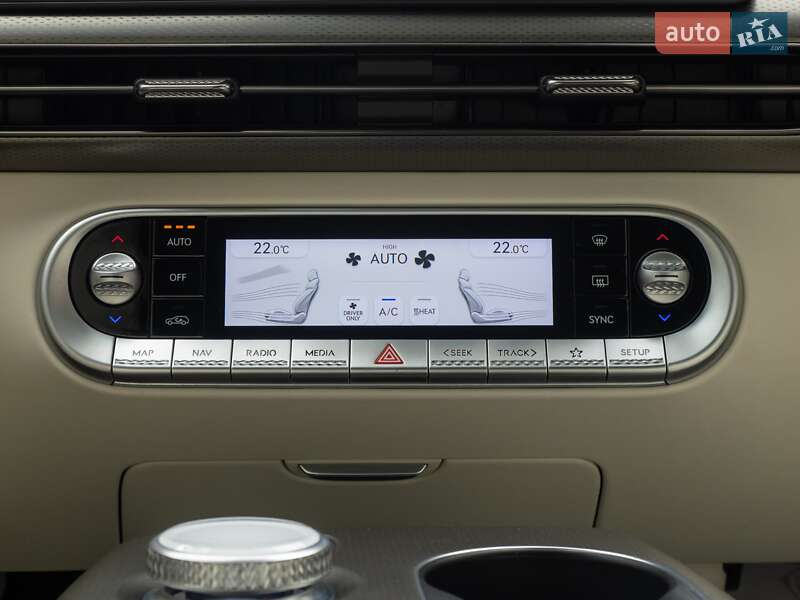 Внедорожник / Кроссовер Genesis GV60 2022 в Киеве