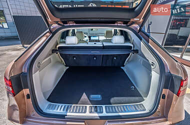 Внедорожник / Кроссовер Genesis GV60 2022 в 