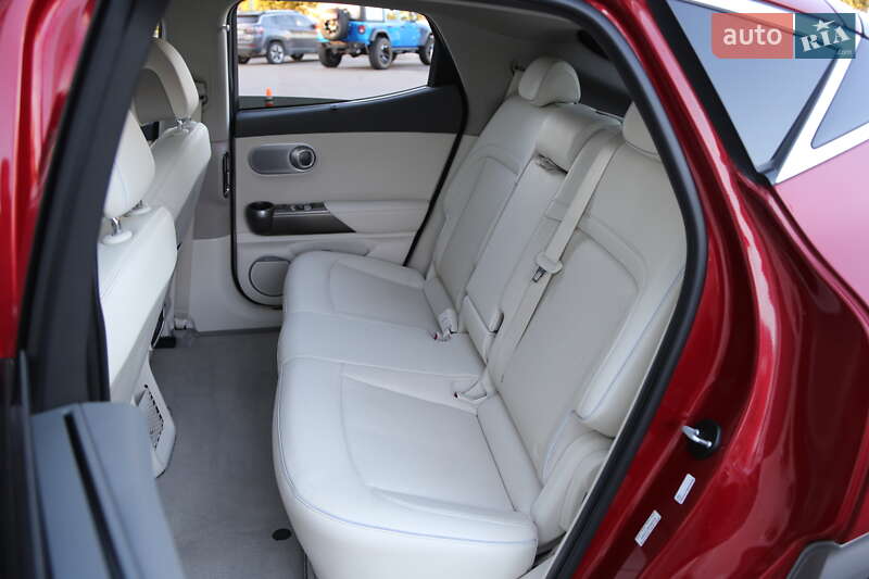 Внедорожник / Кроссовер Genesis GV60 2022 в Киеве