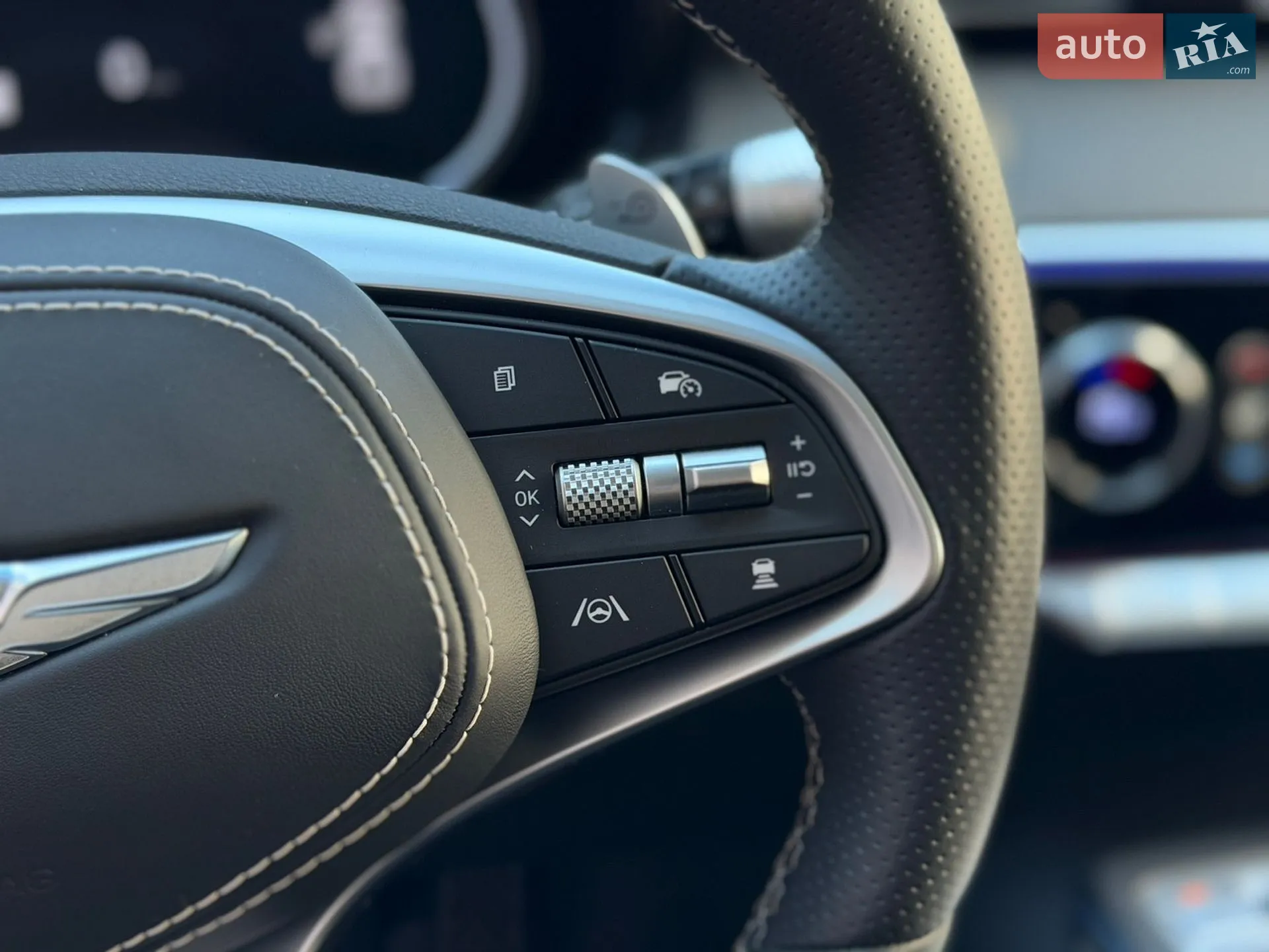 2023 Genesis GV70 - мініатюра 17
