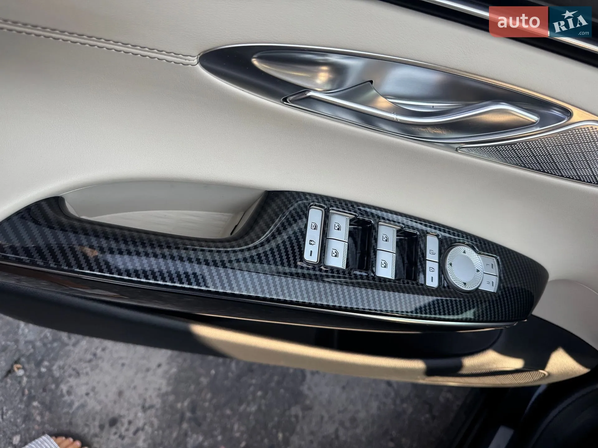 2022 Genesis GV70 - мініатюра 29