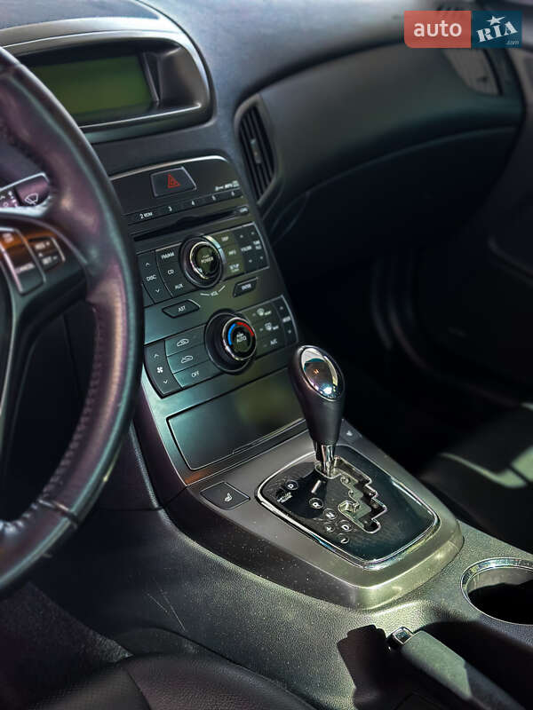 Купе Genesis GV80 Coupe 2011 в Николаеве