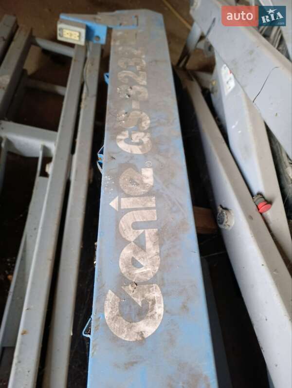 Ножничный подъемник Genie GS 2010 в Фастове фото 2 Ножничный подъемник Genie GS 2010 в Фастове