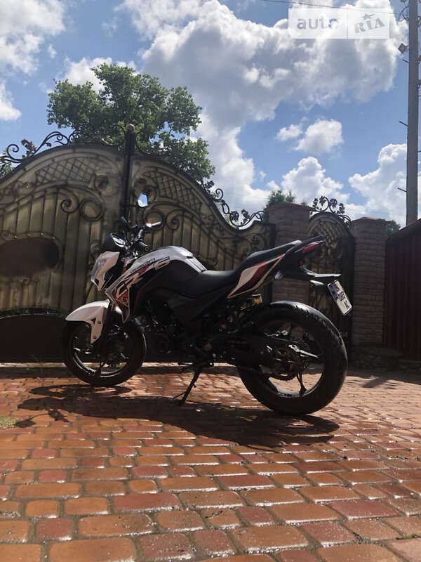 Мотоцикл Без обтекателей (Naked bike) Geon CR6 2018 в Виннице