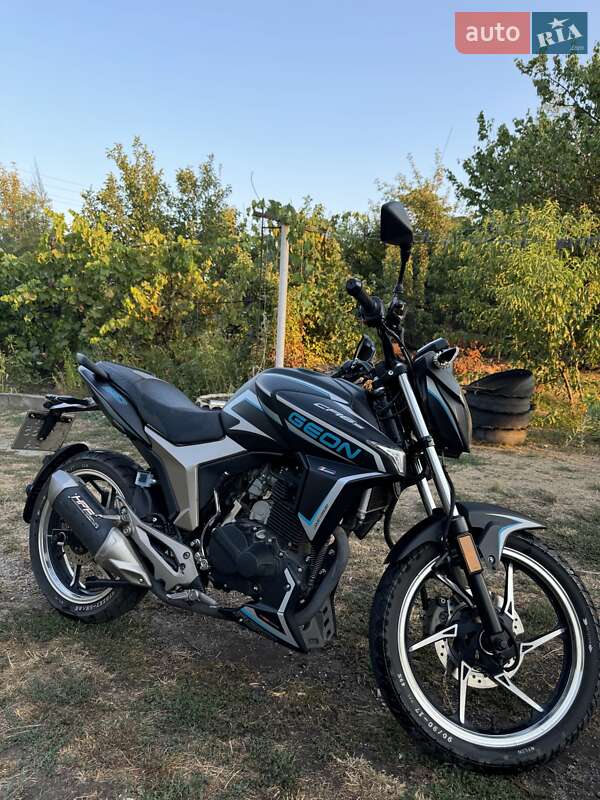 Мотоцикл Без обтекателей (Naked bike) Geon CR6 2023 в 