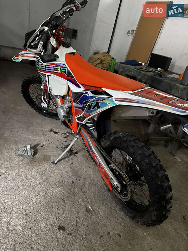 Мотоцикл Кросс Geon GNX 300 NB Enduro 2024 в 