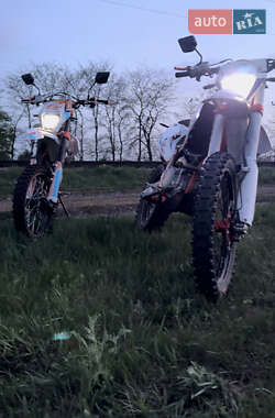 Мотоцикл Внедорожный (Enduro) Geon GNX 300 NB Motard 2023 в 