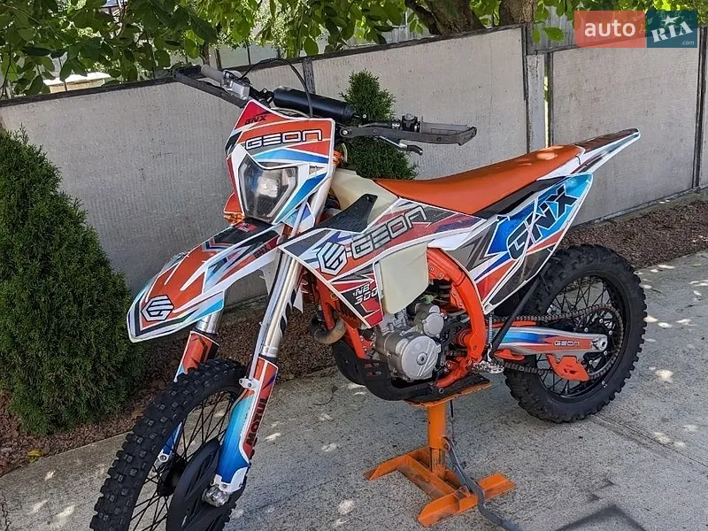 Geon GNX 300 YGS 2025
