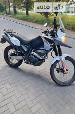 Мотоцикл Многоцелевой (All-round) Geon Grandtour 2013 в 