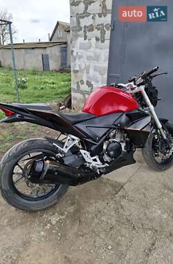 Мотоцикл Без обтекателей (Naked bike) Geon Issen 2013 в 