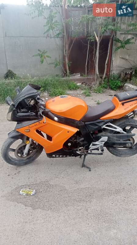 Спортбайк Geon RS 2011 в 