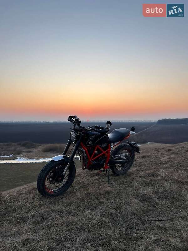 Кафе рейсер Geon Scrambler 250 2021 в Ямполе