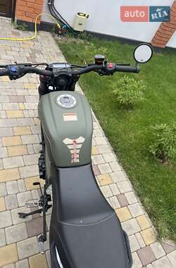 Мотоцикл Классик Geon Scrambler 250 2024 в 