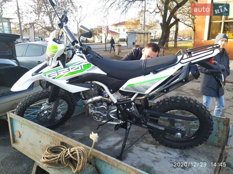 Мотоцикл Внедорожный (Enduro) Geon Terra-X 250 Road 2017 в 