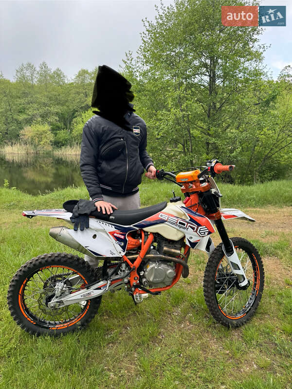 Мотоцикл Позашляховий (Enduro) Geon Terra-X 250 2021 в 