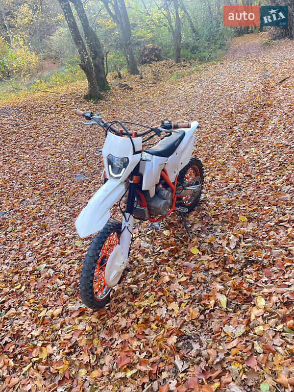 Мотоцикл Многоцелевой (All-round) Geon Terra-X 250 2022 в 