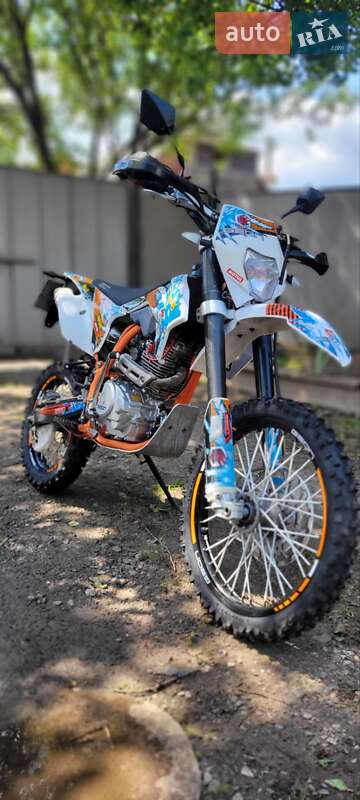 Мотоцикл Внедорожный (Enduro) Geon Terra-X 2016 в Сумах