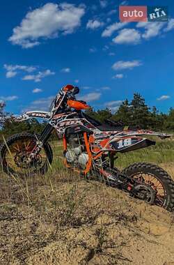 Мотоцикл Кросс Geon Terra-X 2017 в 