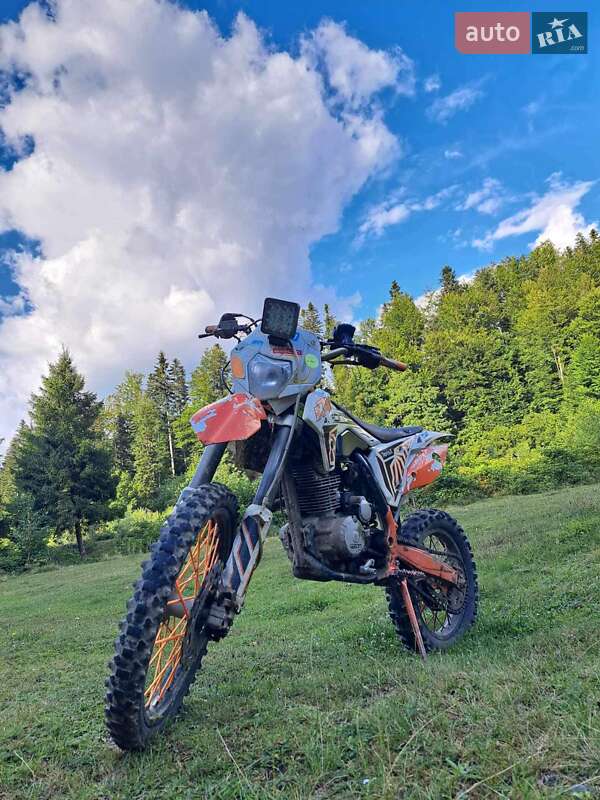 Мопеди Geon Terra-X 2016 в Ужгороді фото 3 Мопеди Geon Terra-X 2016 в Ужгороді