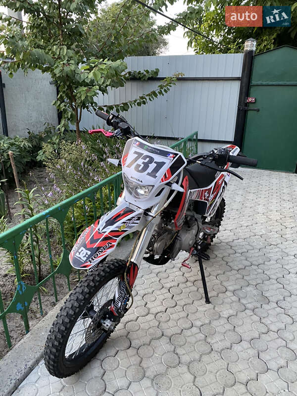 Мотоцикл Кросс Geon X-Ride 2015 в Зенькове