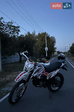 Мотоцикл Кросс Geon X-Road 2017 в Дніпрі