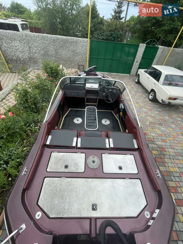 Лодка Glastron Glastron 1993 в Одессе