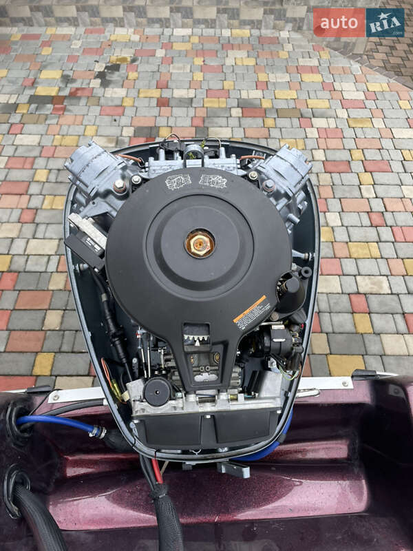 Лодка Glastron Glastron 1993 в Одессе