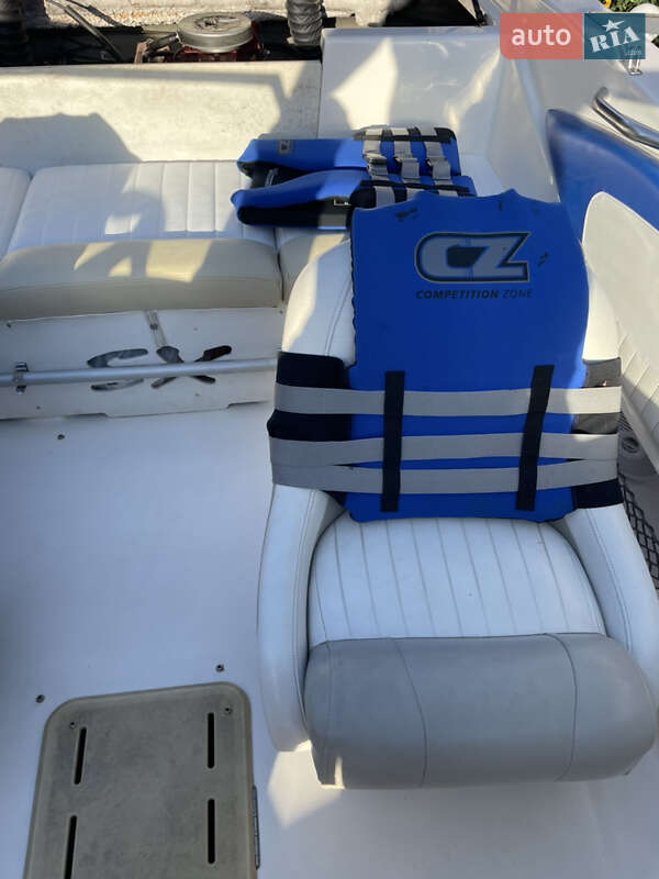 Катер Glastron SX 2006 в Запоріжжі фото 8 Катер Glastron SX 2006 в Запоріжжі