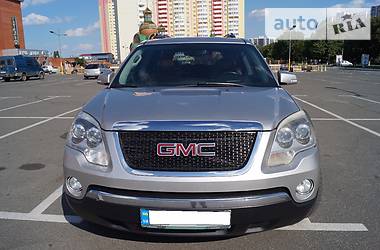 Внедорожник / Кроссовер GMC Acadia 2007 в Киеве