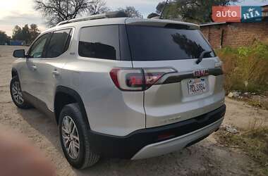 Позашляховик / Кросовер GMC Acadia 2017 в Львові