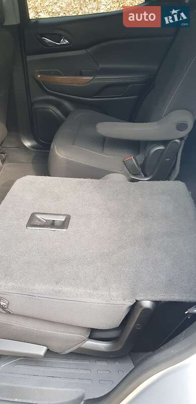 Внедорожник / Кроссовер GMC Acadia 2017 в Львове