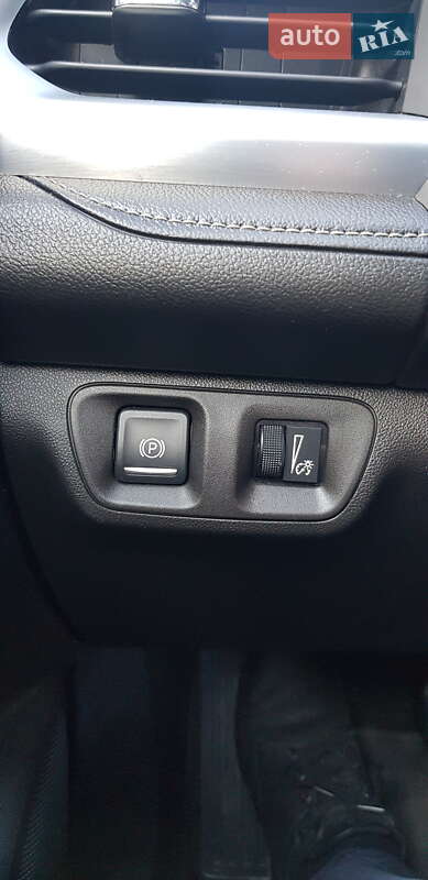 Внедорожник / Кроссовер GMC Acadia 2017 в Львове