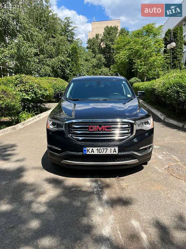 GMC Acadia 2017