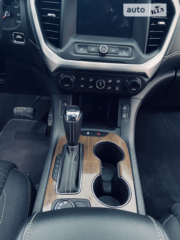Внедорожник / Кроссовер GMC Acadia 2018 в Коломые фото 18 Внедорожник / Кроссовер GMC Acadia 2018 в Коломые