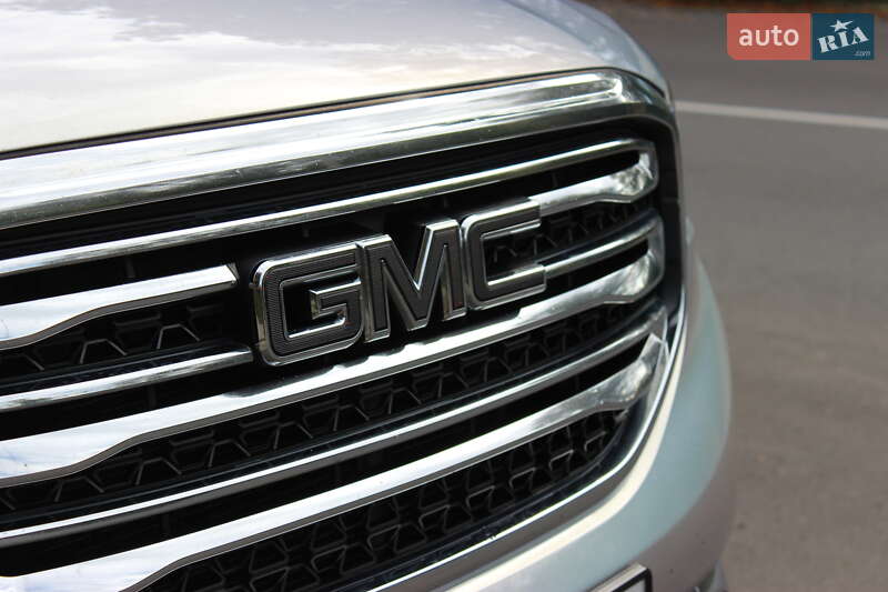 Позашляховик / Кросовер GMC Acadia 2017 в Тернополі