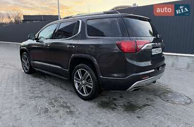 Позашляховик / Кросовер GMC Acadia 2017 в Києві