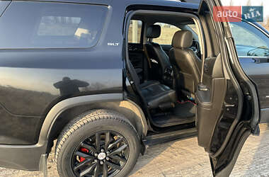 Внедорожник / Кроссовер GMC Acadia 2018 в 