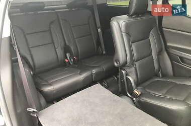 Внедорожник / Кроссовер GMC Acadia 2016 в Сваляве