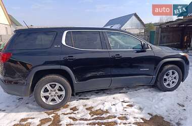 Внедорожник / Кроссовер GMC Acadia 2017 в Ровно