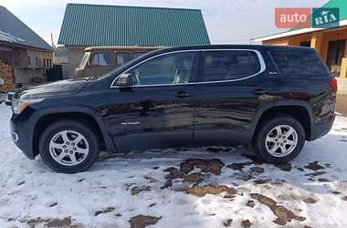 Внедорожник / Кроссовер GMC Acadia 2017 в Ровно